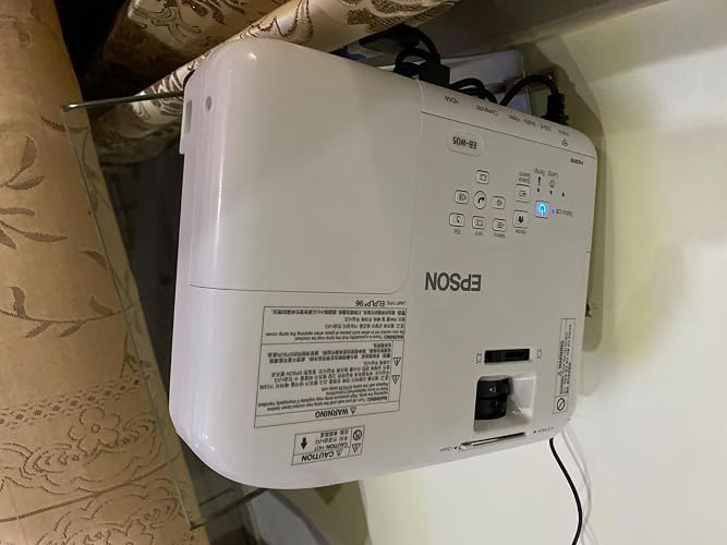 Epson EB-W05 WXGA V11H840040 Projector (White) : Amazon.in